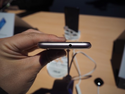 asus_zenfone_max_m1_04