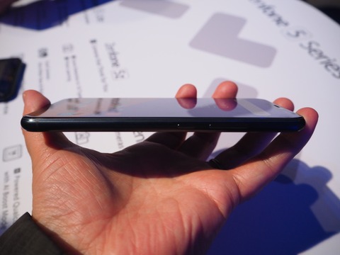 asus_zenfone5_04