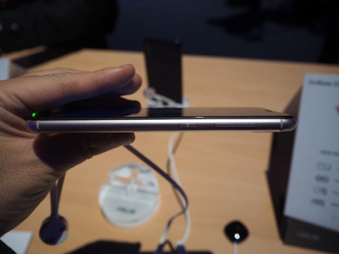 asus_zenfone_max_m1_03